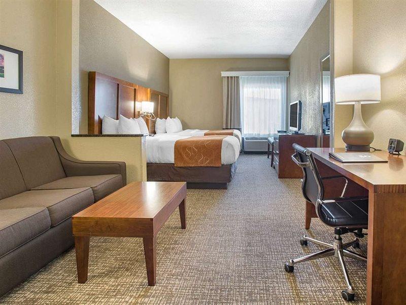 Comfort Suites Bethlehem Near Lehigh University And Lvi Airport Exterior photo