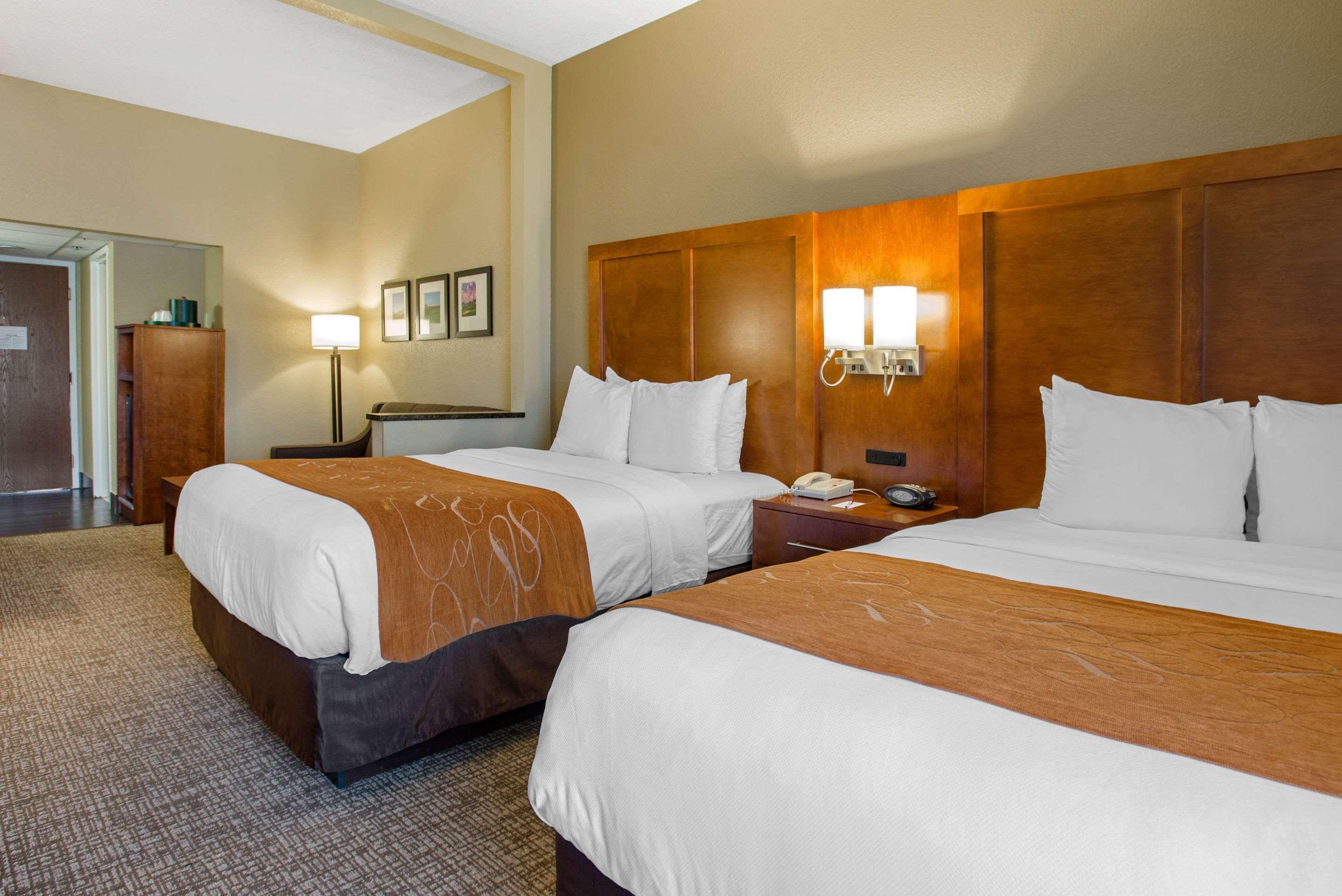 Comfort Suites Bethlehem Near Lehigh University And Lvi Airport Exterior photo