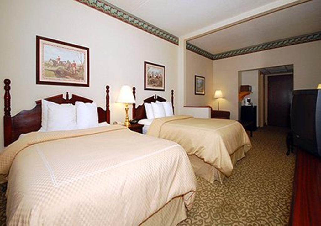Comfort Suites Bethlehem Near Lehigh University And Lvi Airport Exterior photo