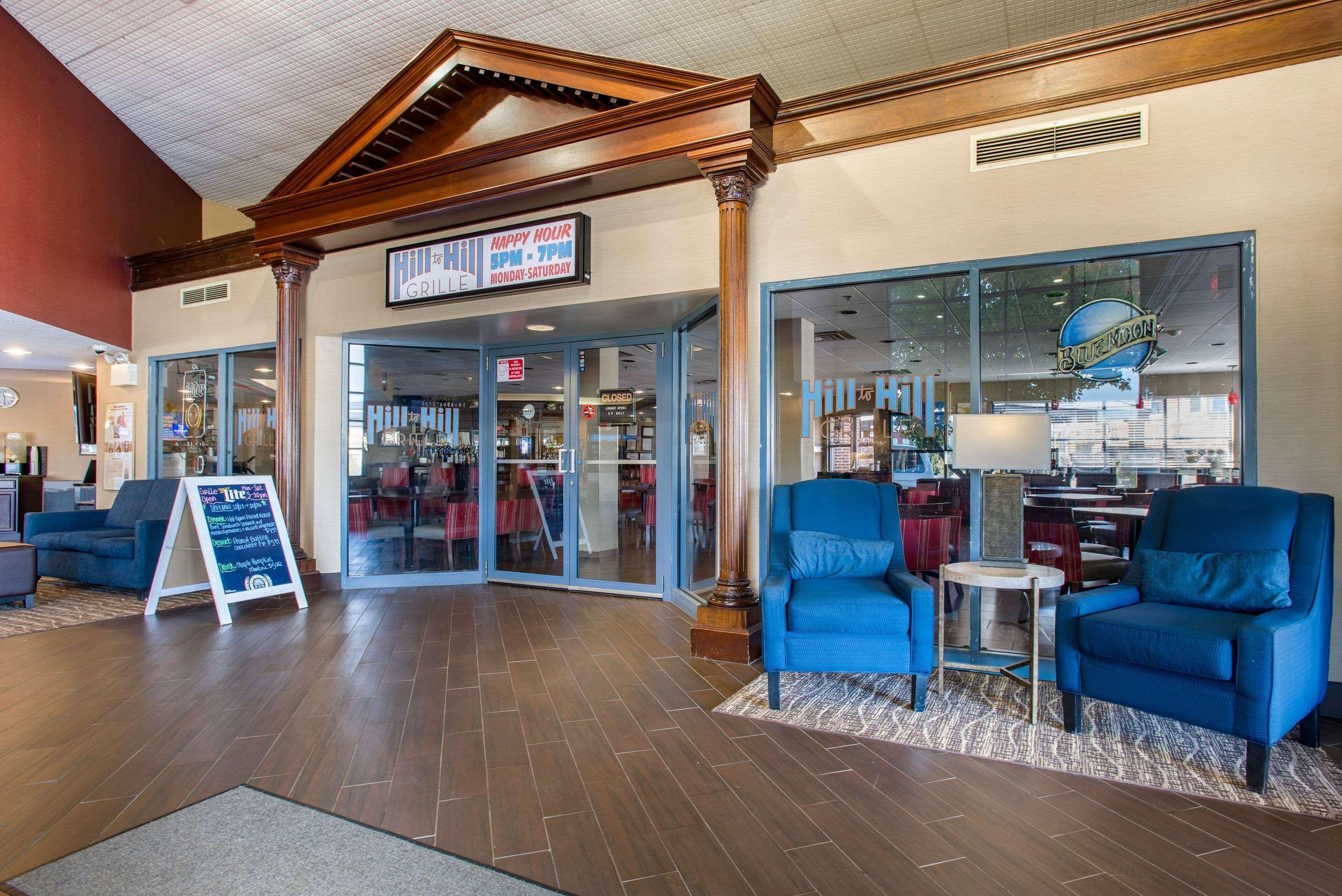 Comfort Suites Bethlehem Near Lehigh University And Lvi Airport Exterior photo